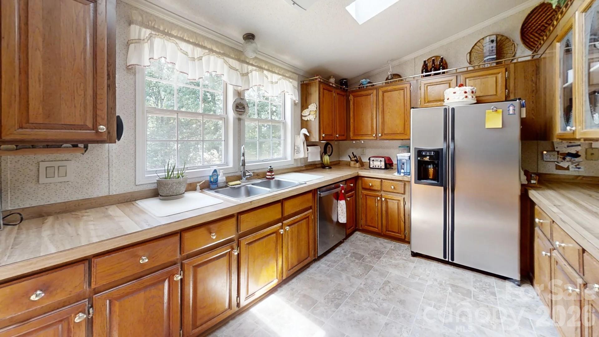 2172 Little Mountain Road