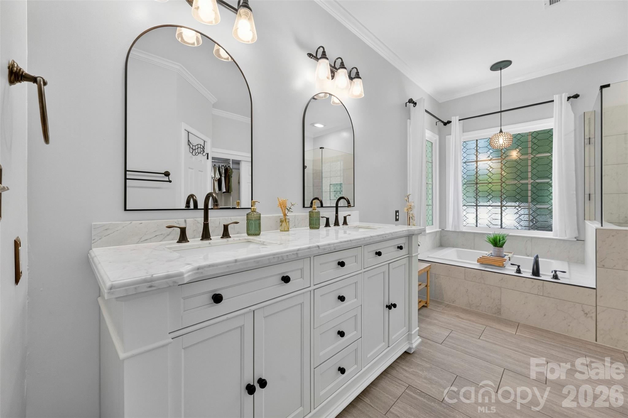 Highland Creek - Residential