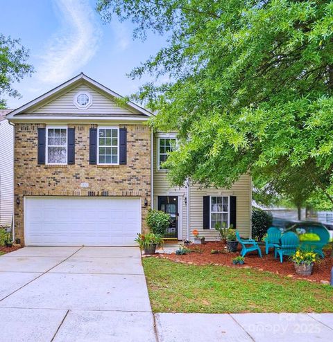 1332 Waterlily Lane Charlotte NC 28262