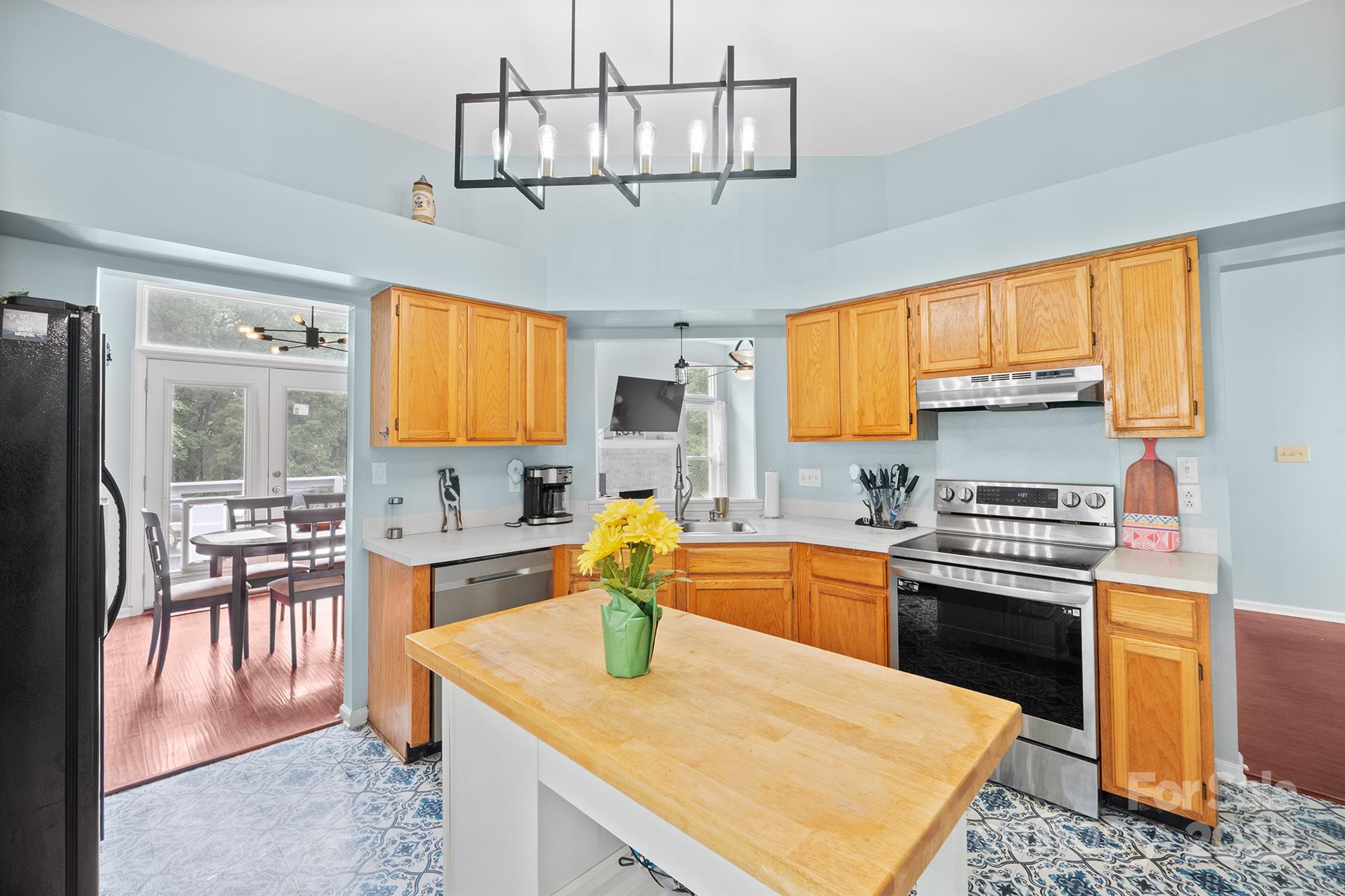 Planters Row - Residential