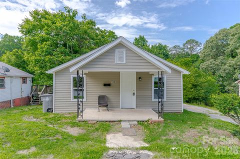 Photo of 303 Rice Street, Kannapolis, NC 28081 (MLS # 4387455)