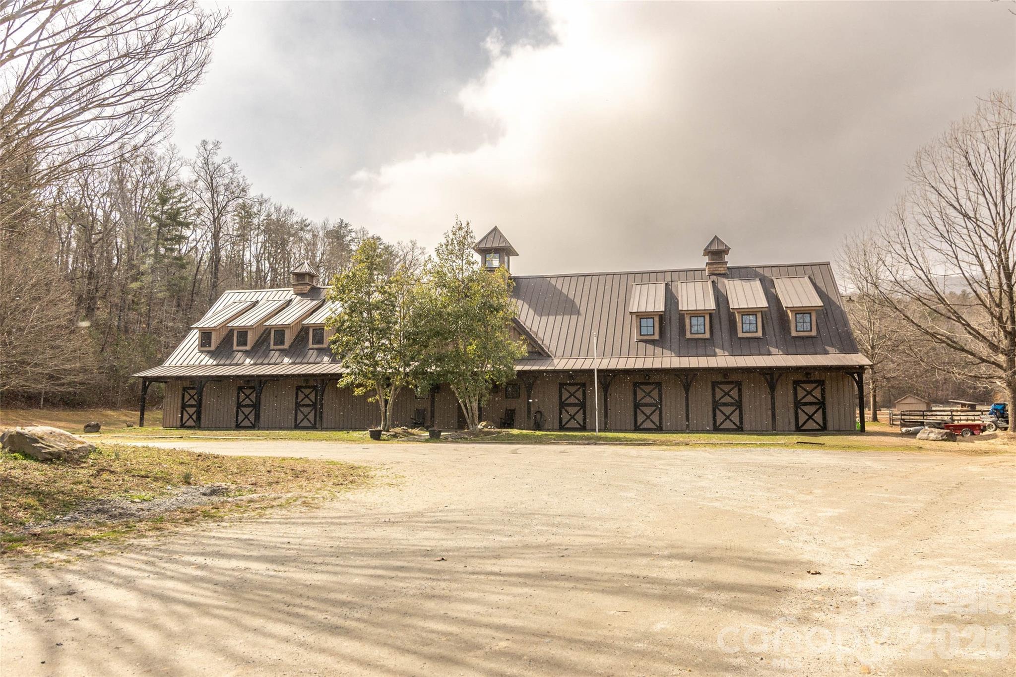 Brights Creek - Land