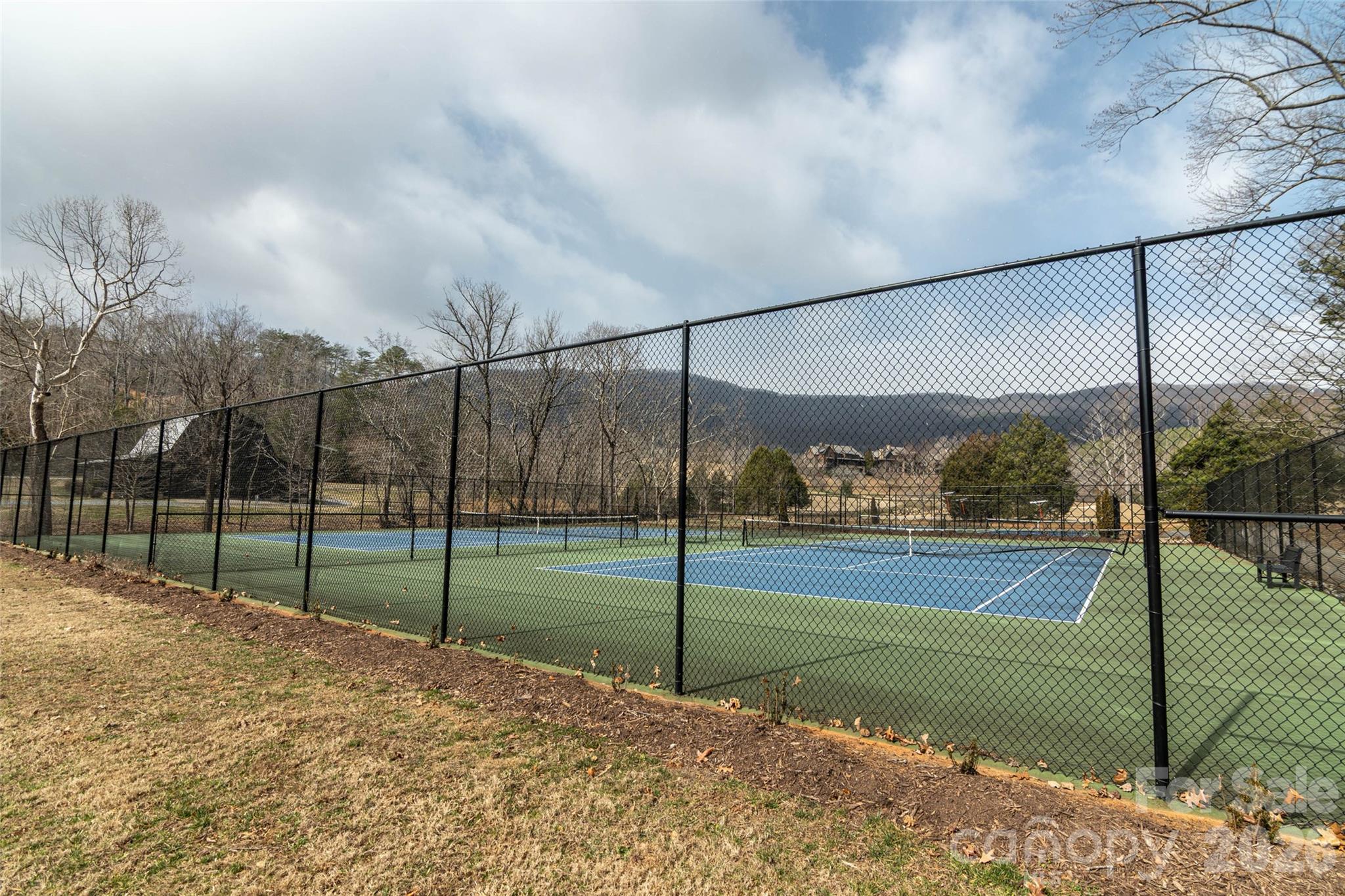 Brights Creek - Land