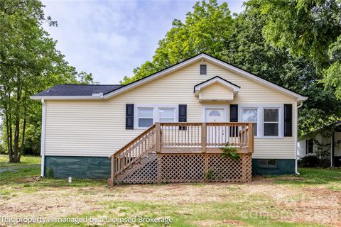 Photo of 20445 Saint Martin Road, Albemarle, NC 28001 (MLS # 4380686)
