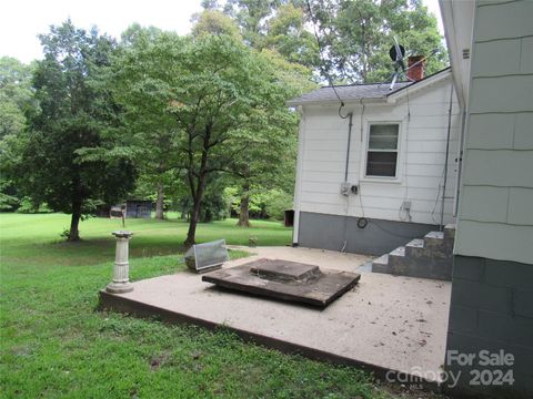 A home in Rutherfordton