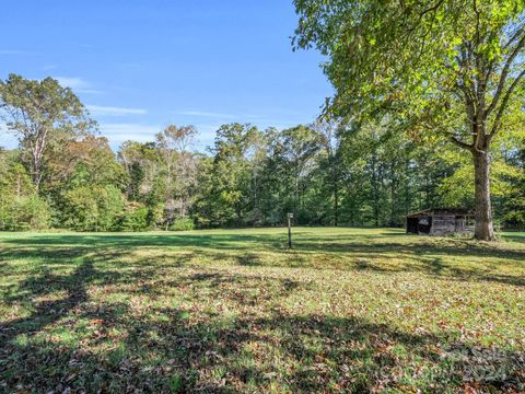 A home in Rutherfordton