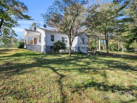 A home in Rutherfordton