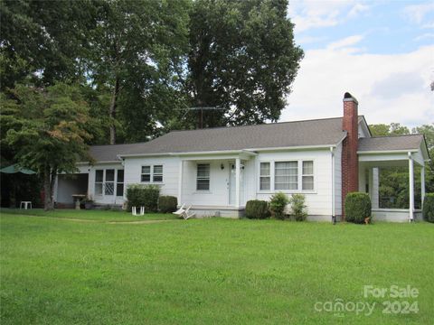 A home in Rutherfordton