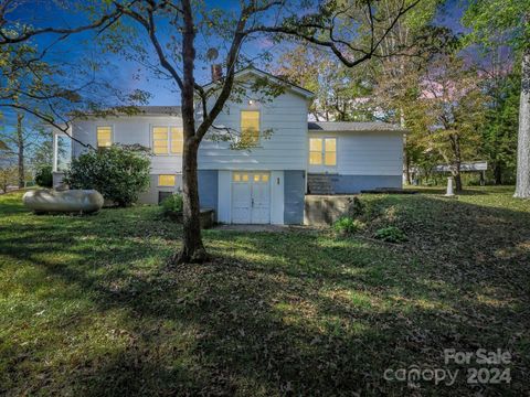 A home in Rutherfordton