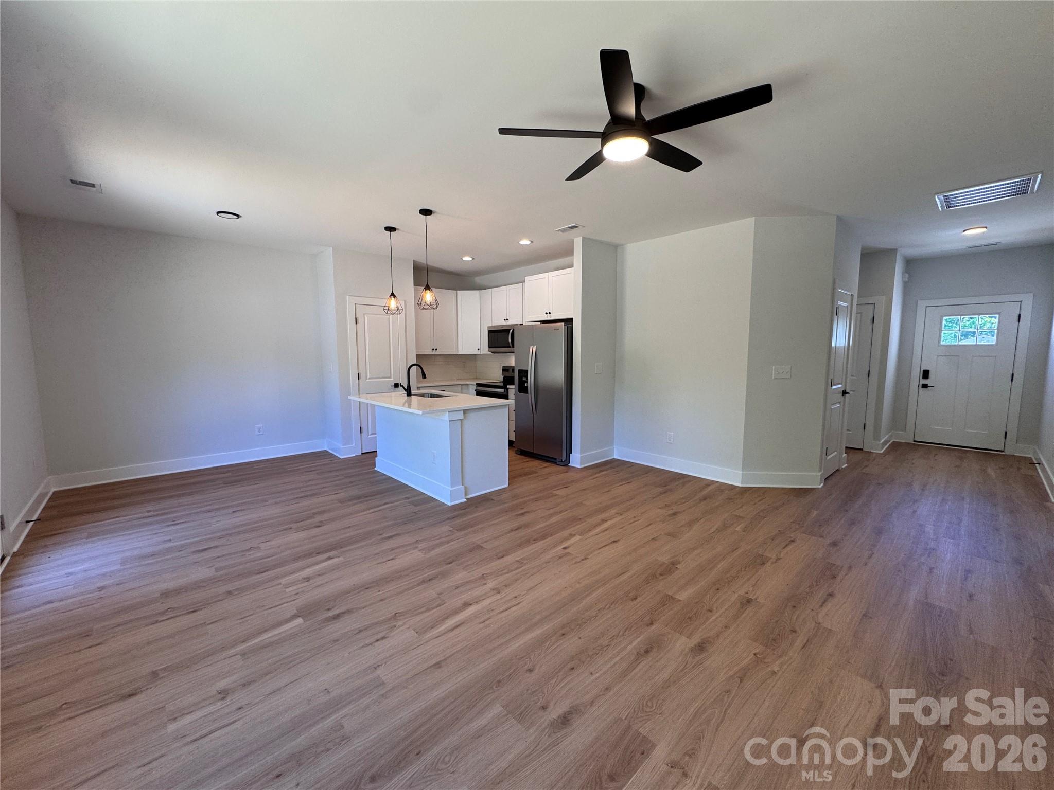 405 N Firestone Street