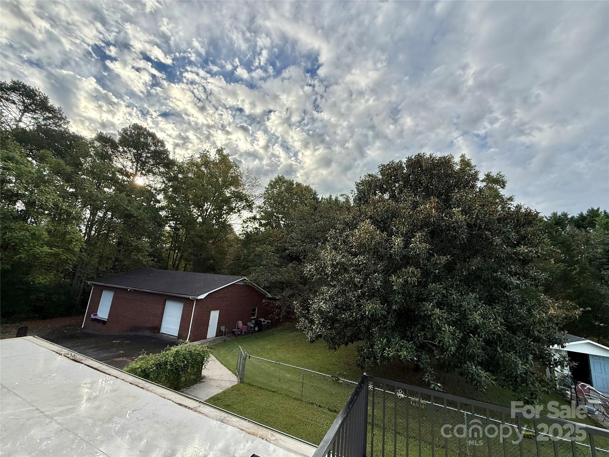 2534 44th Avenue NE