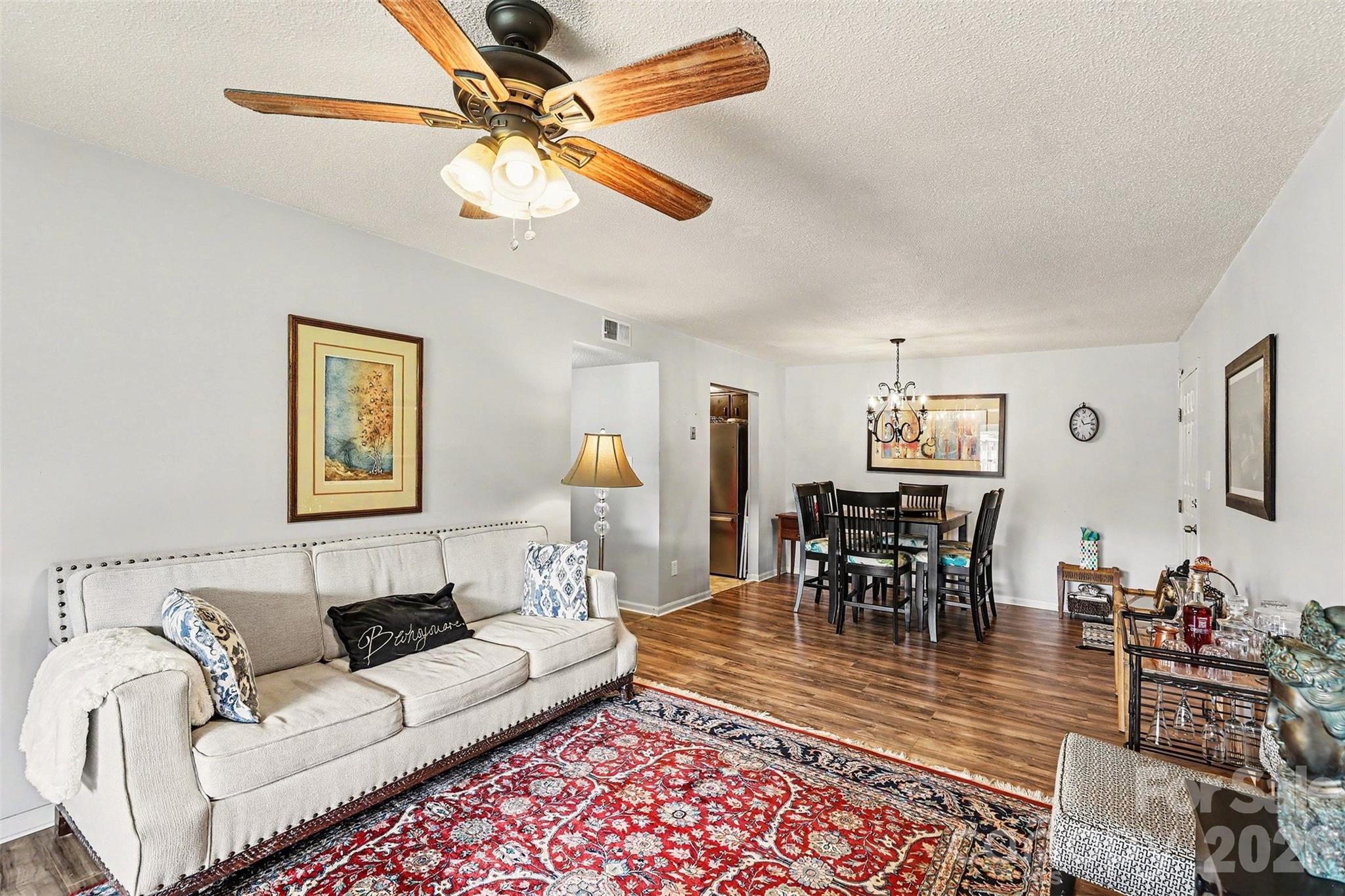 121 Carriage House Drive