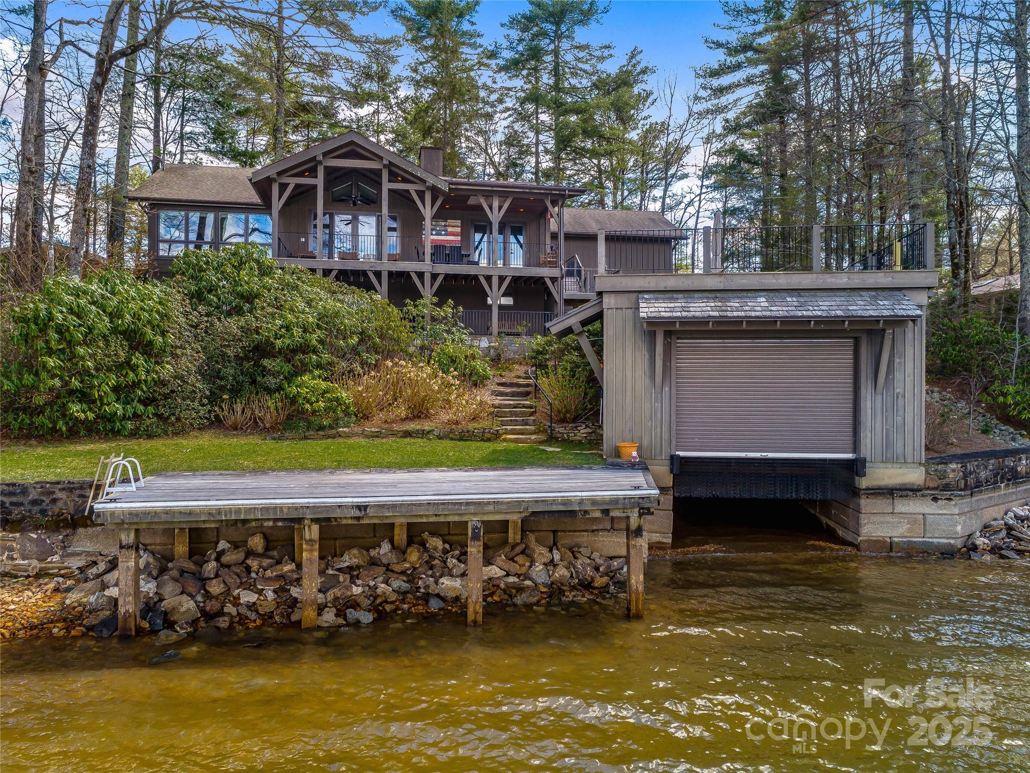 Lake Toxaway Estates - Residential