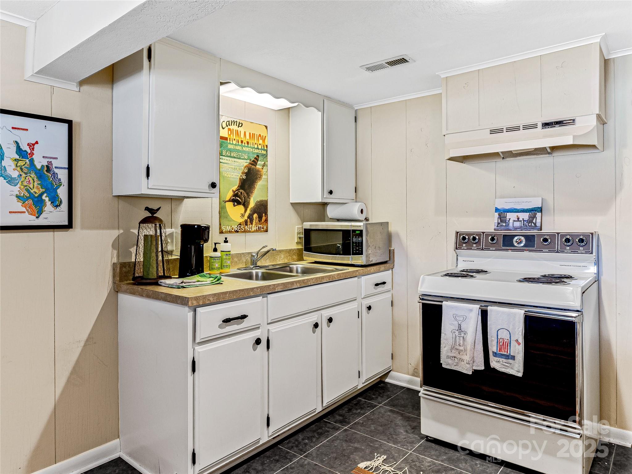 Lake Toxaway Estates - Residential