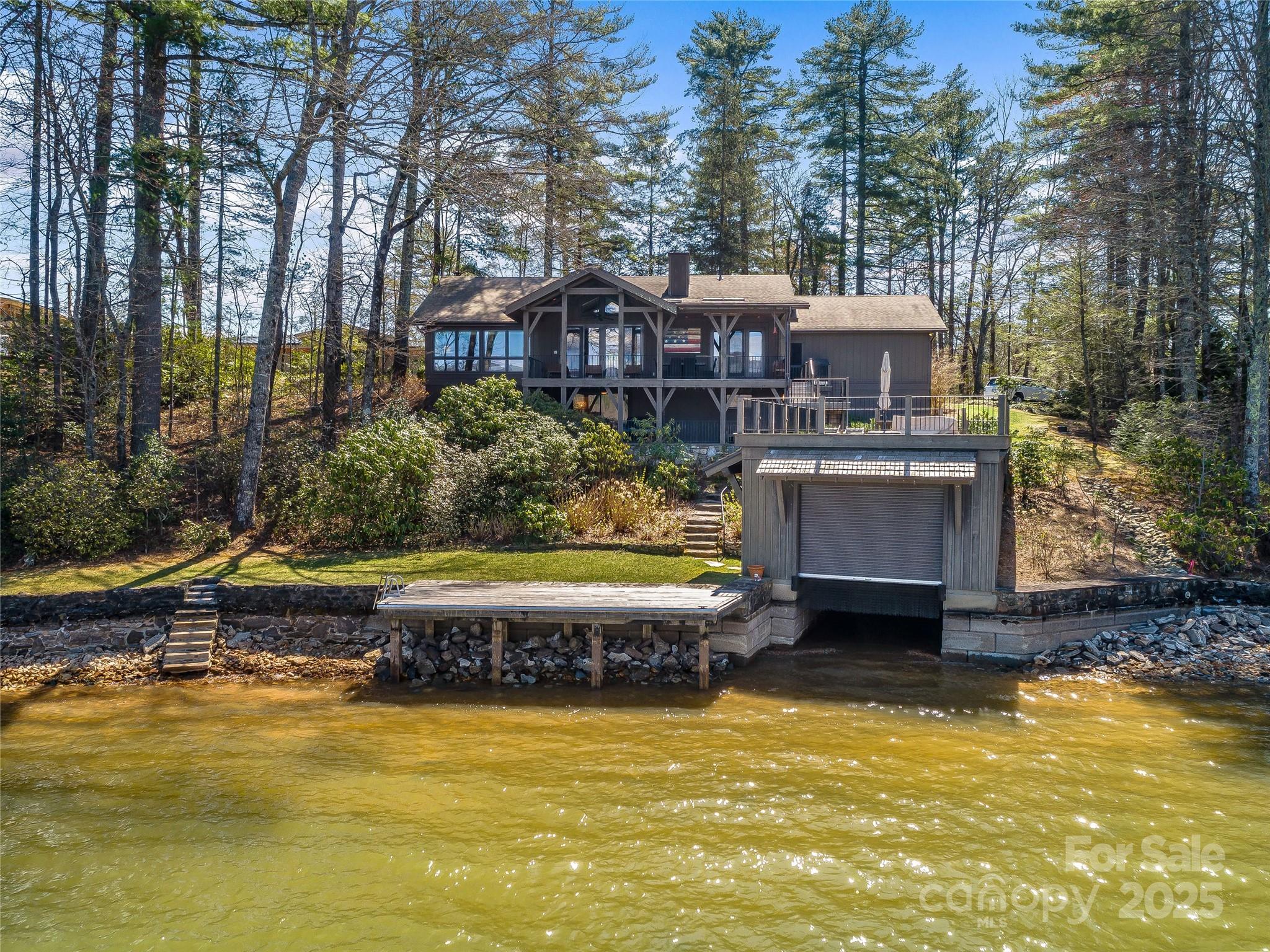 Lake Toxaway Estates - Residential