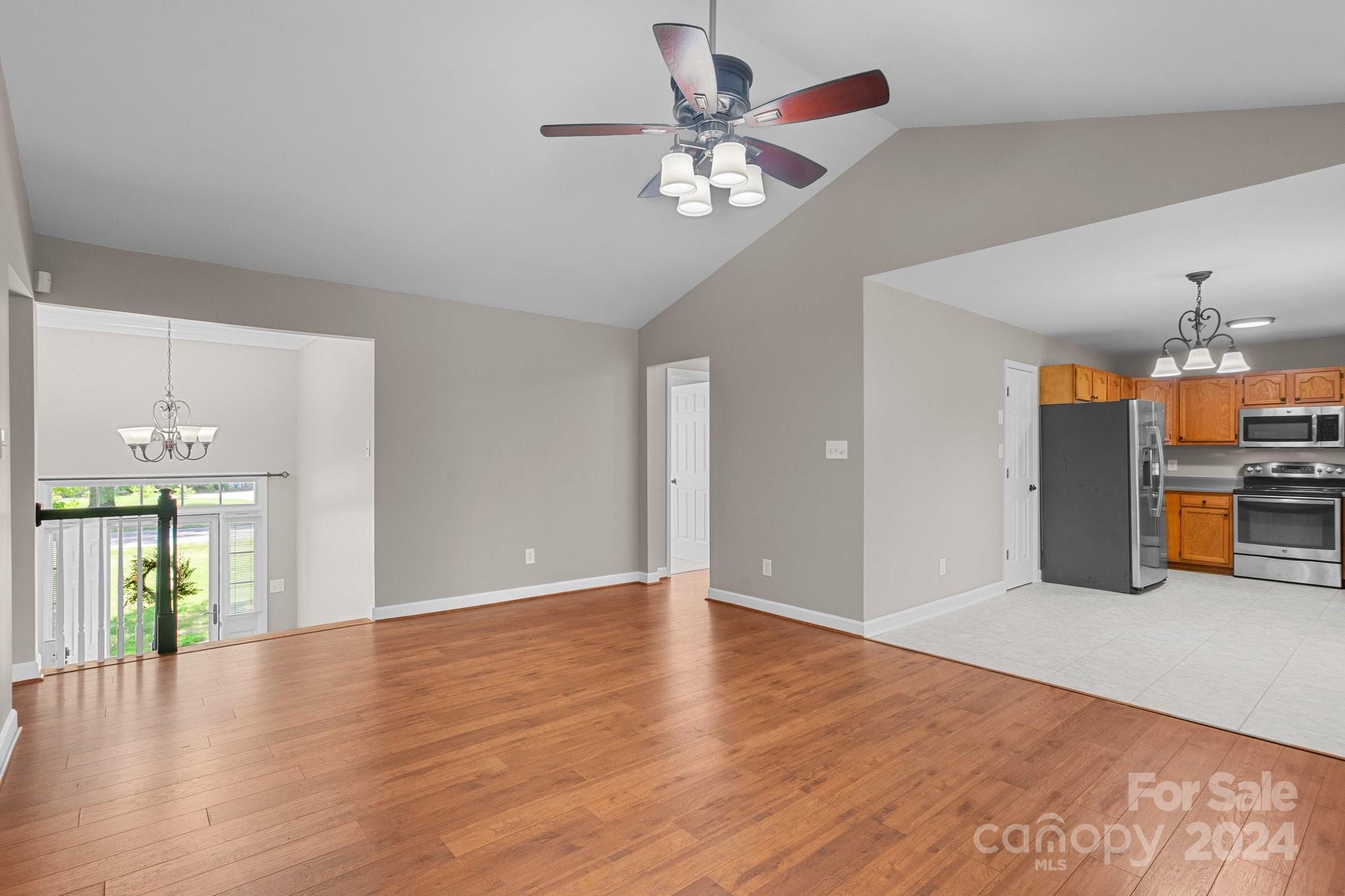 Vienna Acres - Residential