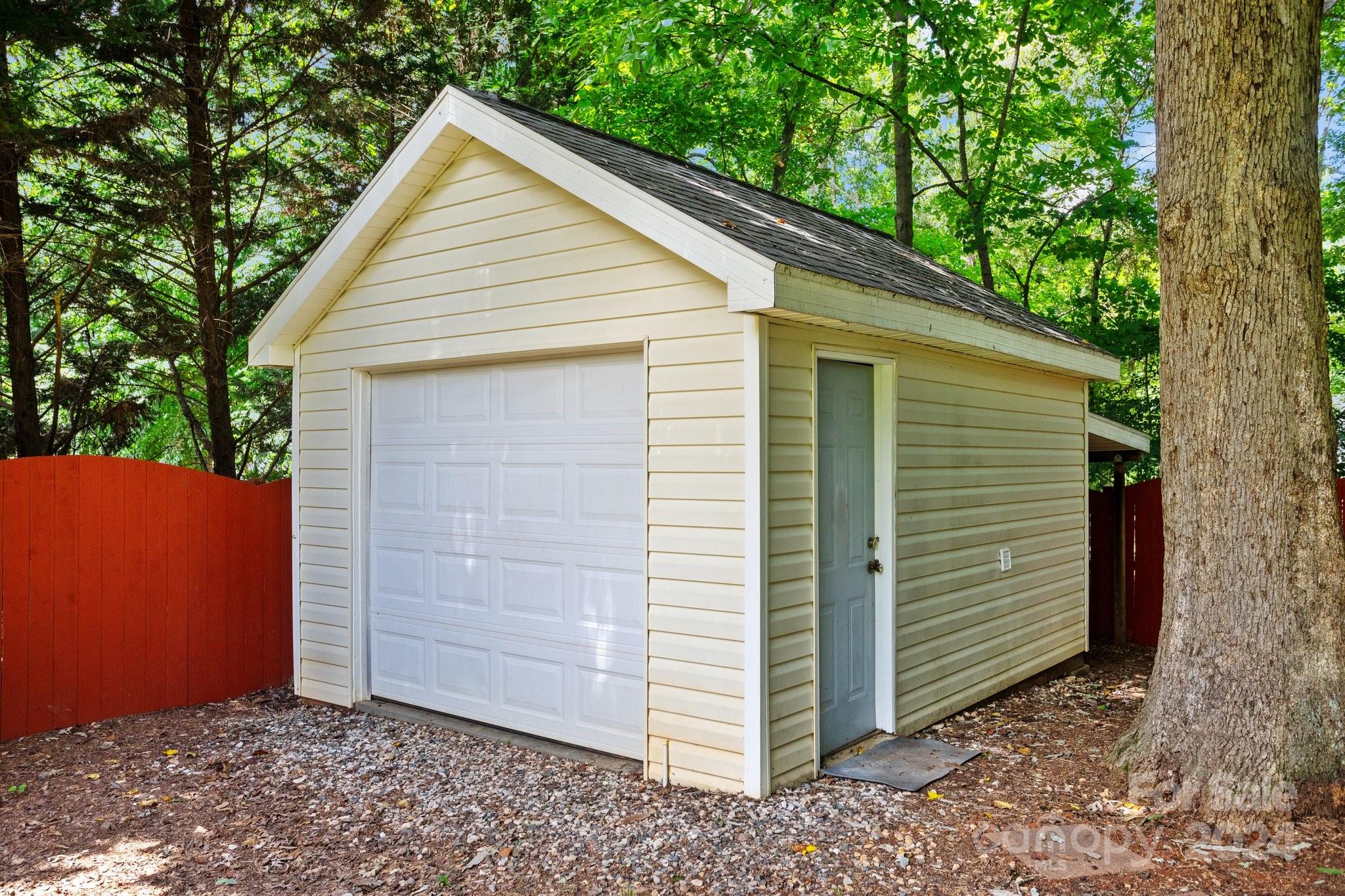 Vienna Acres - Residential