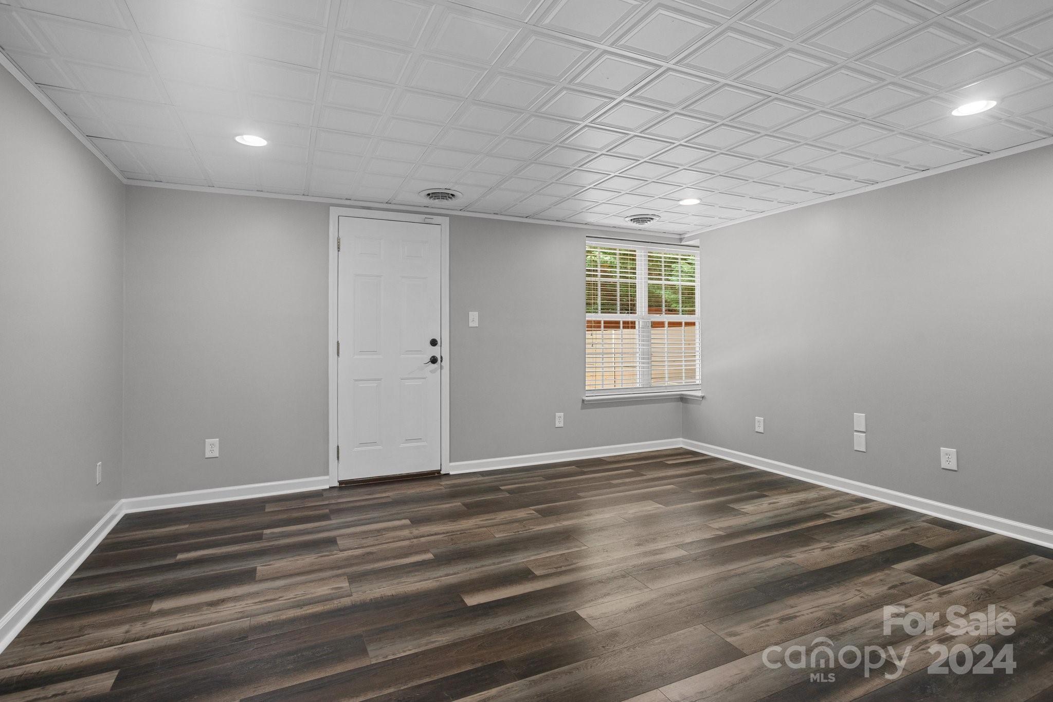 Vienna Acres - Residential
