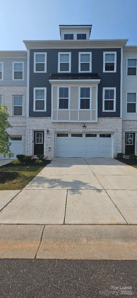 Roseglen - Residential Lease