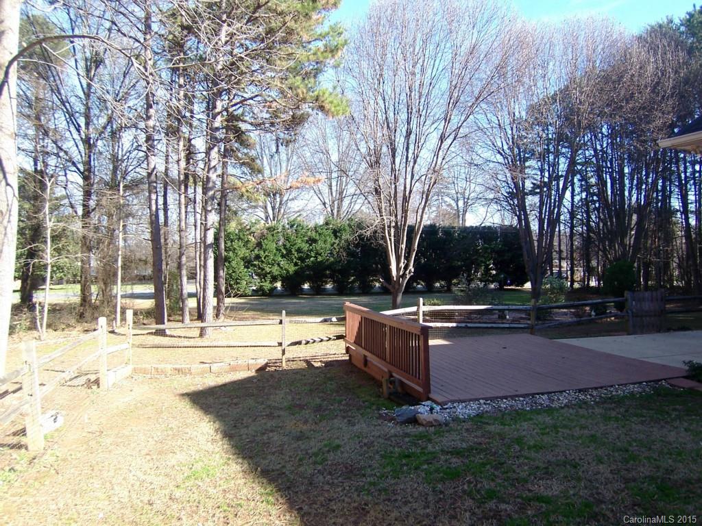 Country Club Shores - Residential