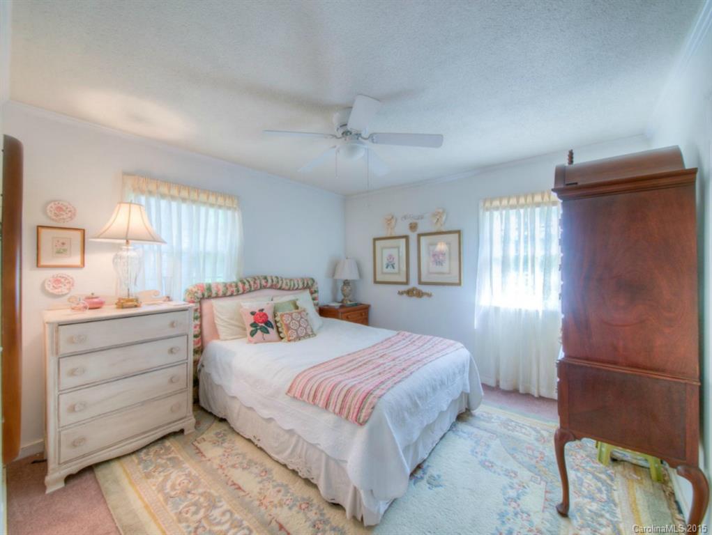 Oak Valley - Residential