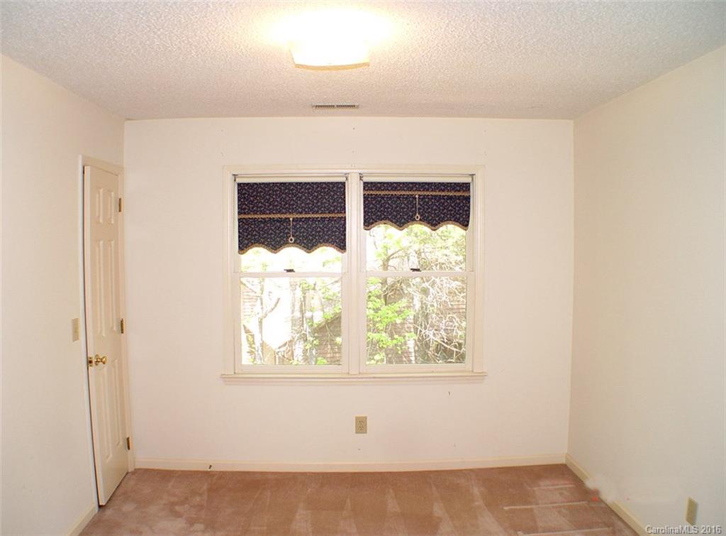 Tega Cay - Residential