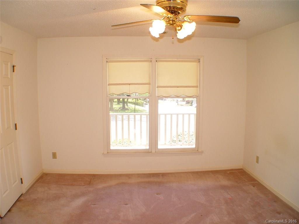 Tega Cay - Residential