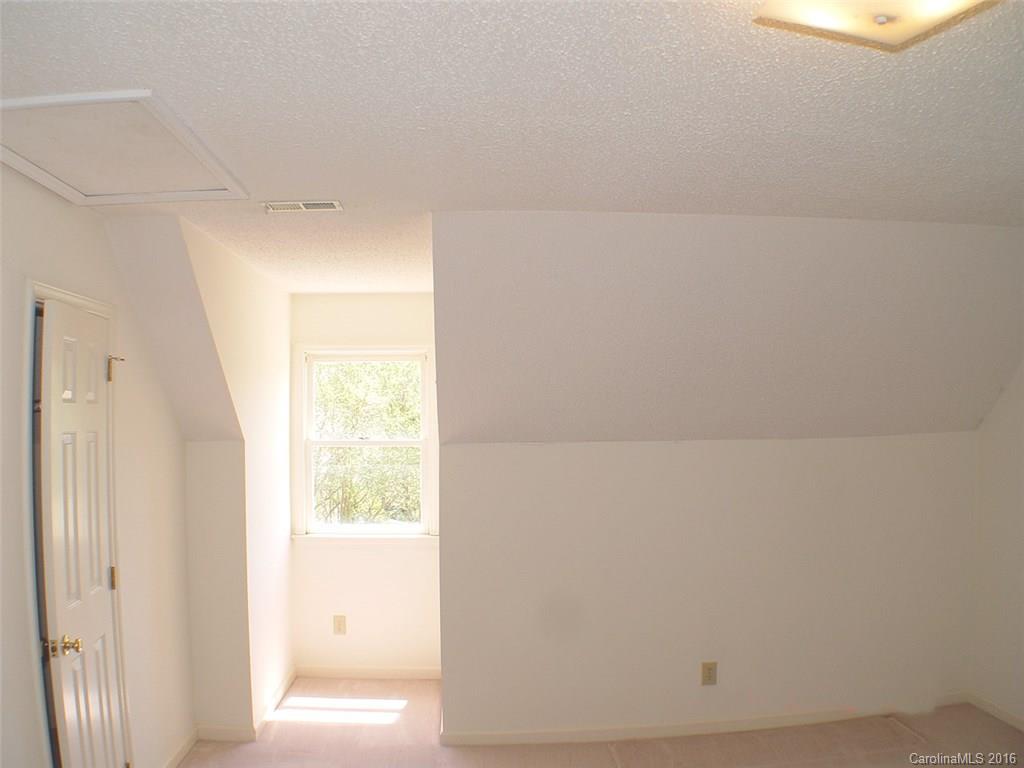 Tega Cay - Residential