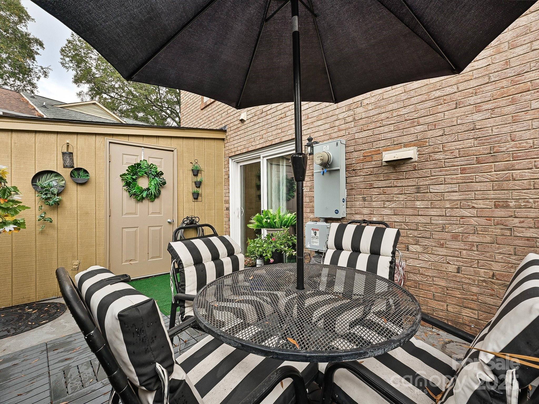 The Oaks - Residential