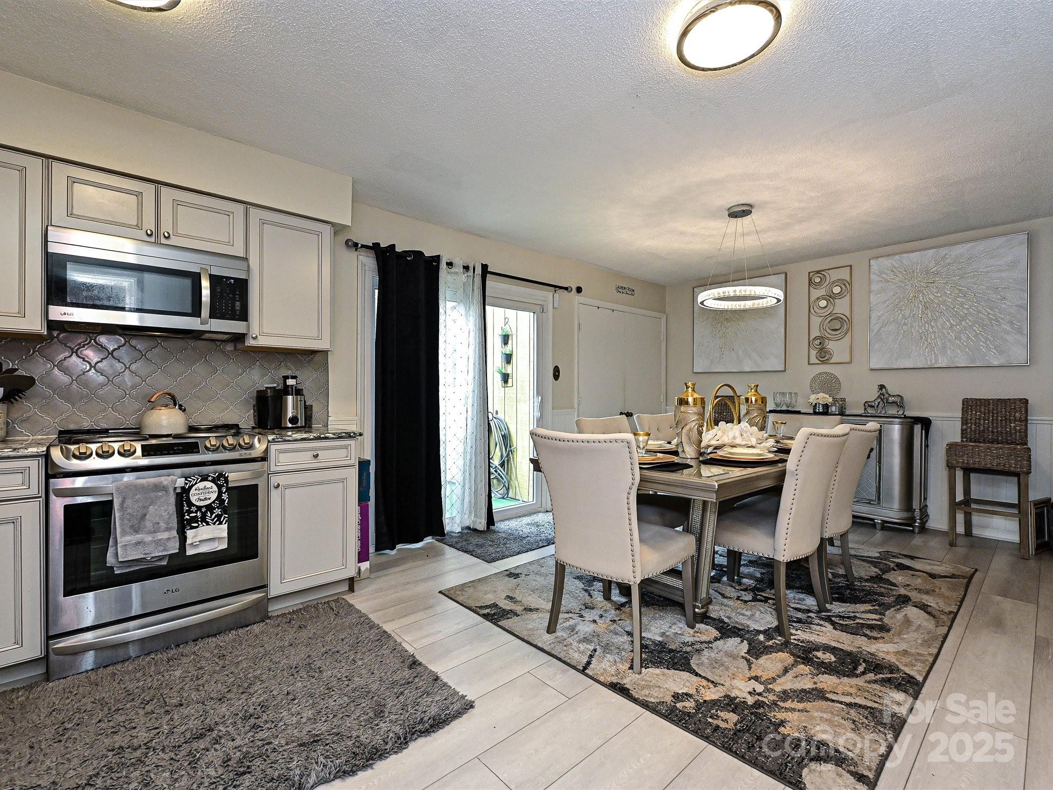 The Oaks - Residential