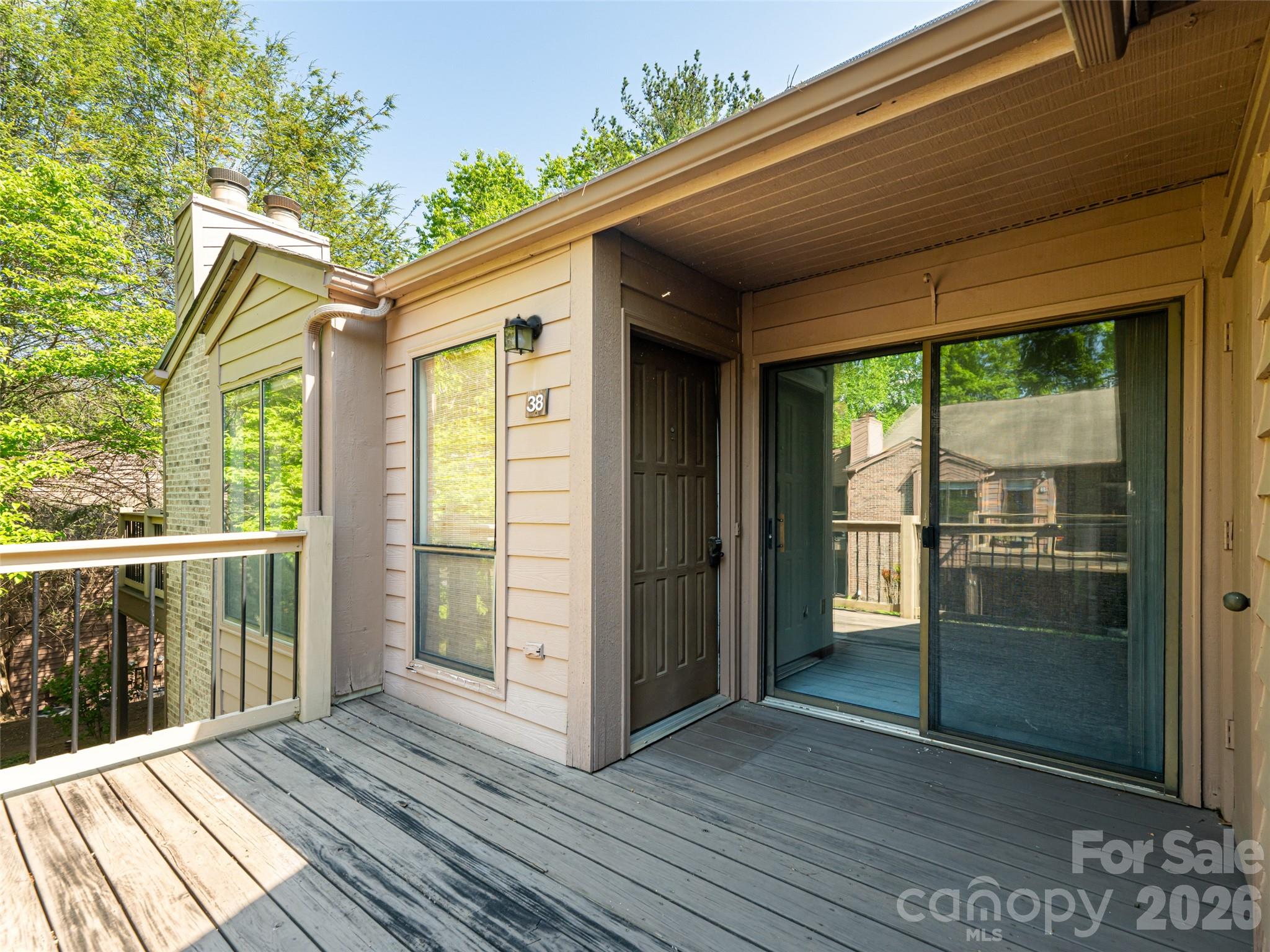 Ravencroft Condominiums - Residential