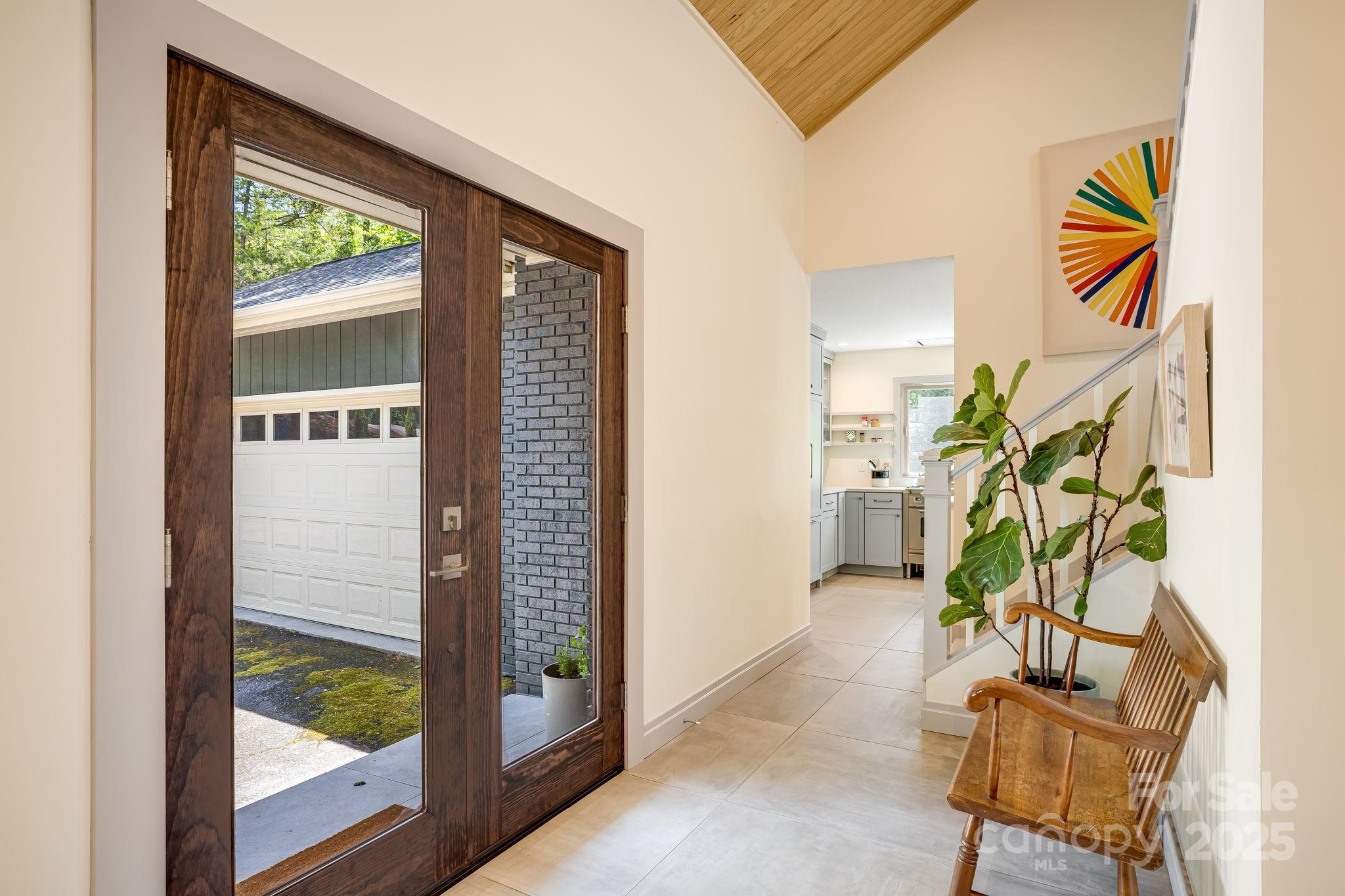 17 Beaverdam Court