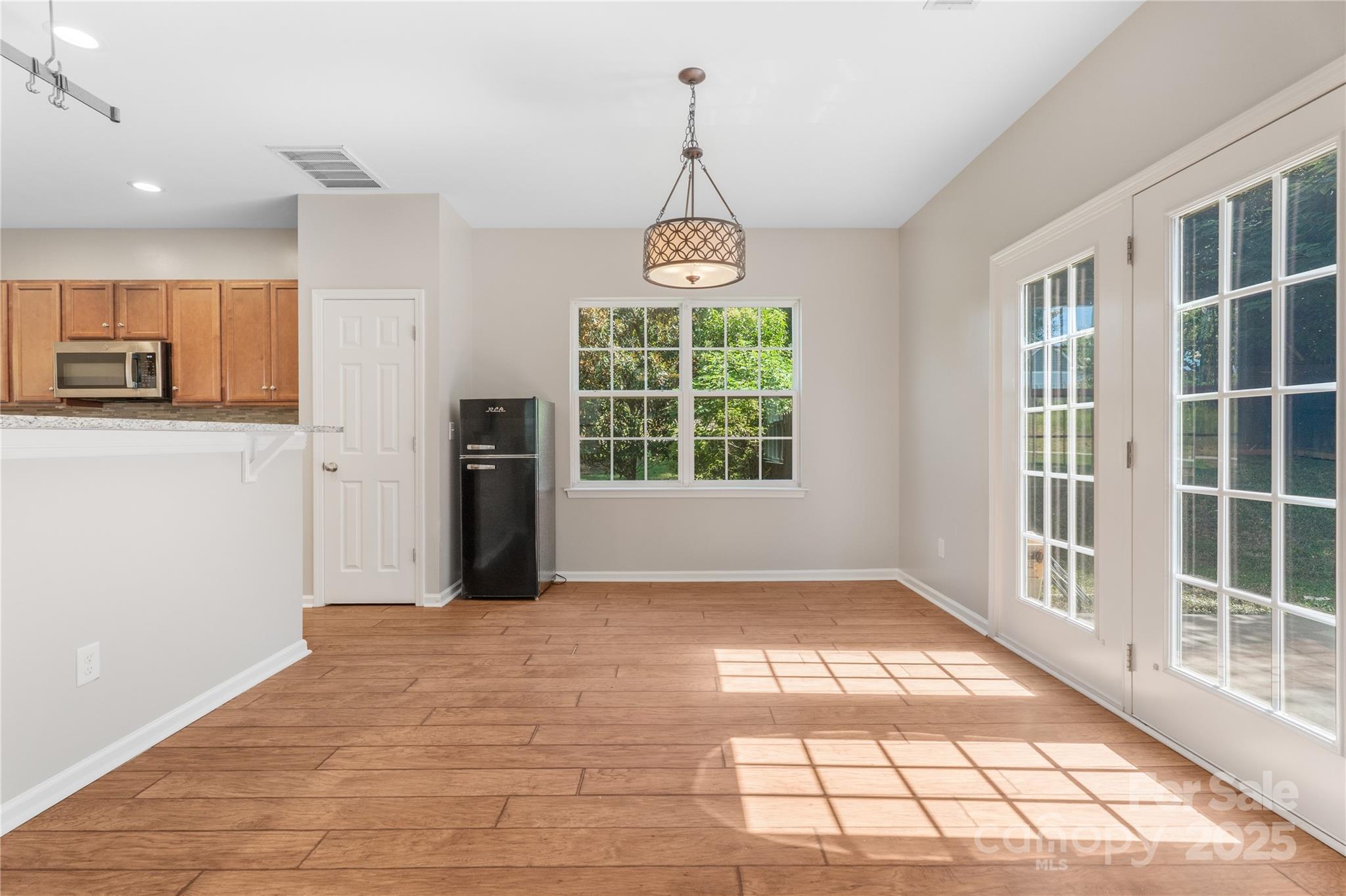 Jones Branch - Residential