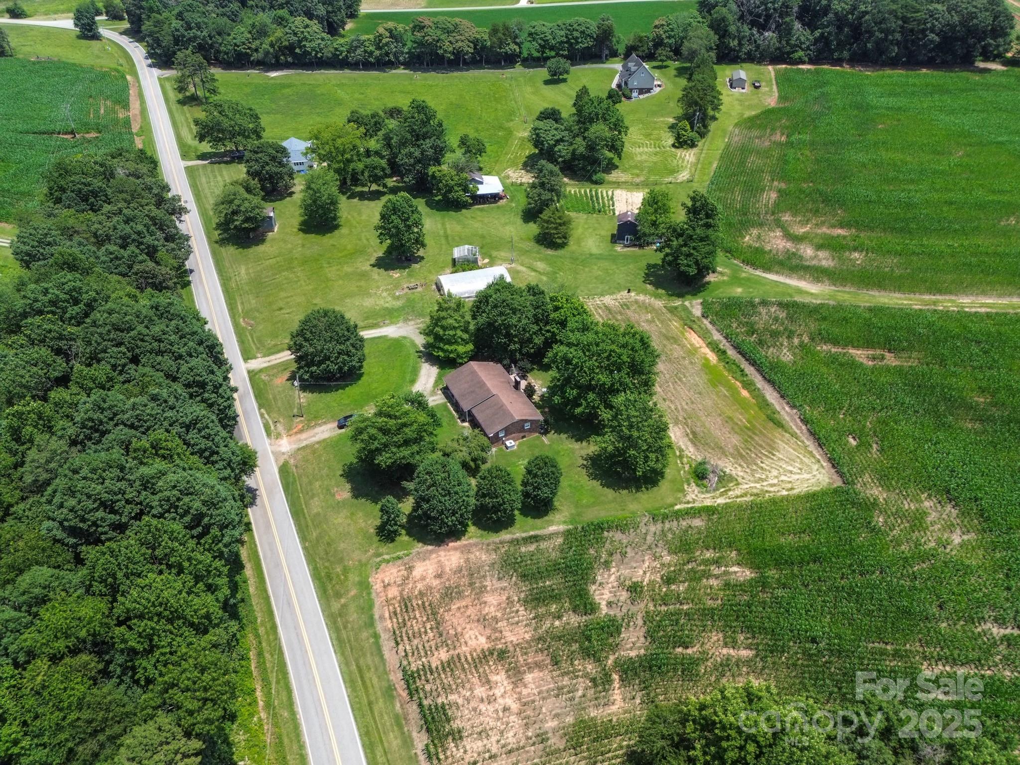 2809 Ralph Road