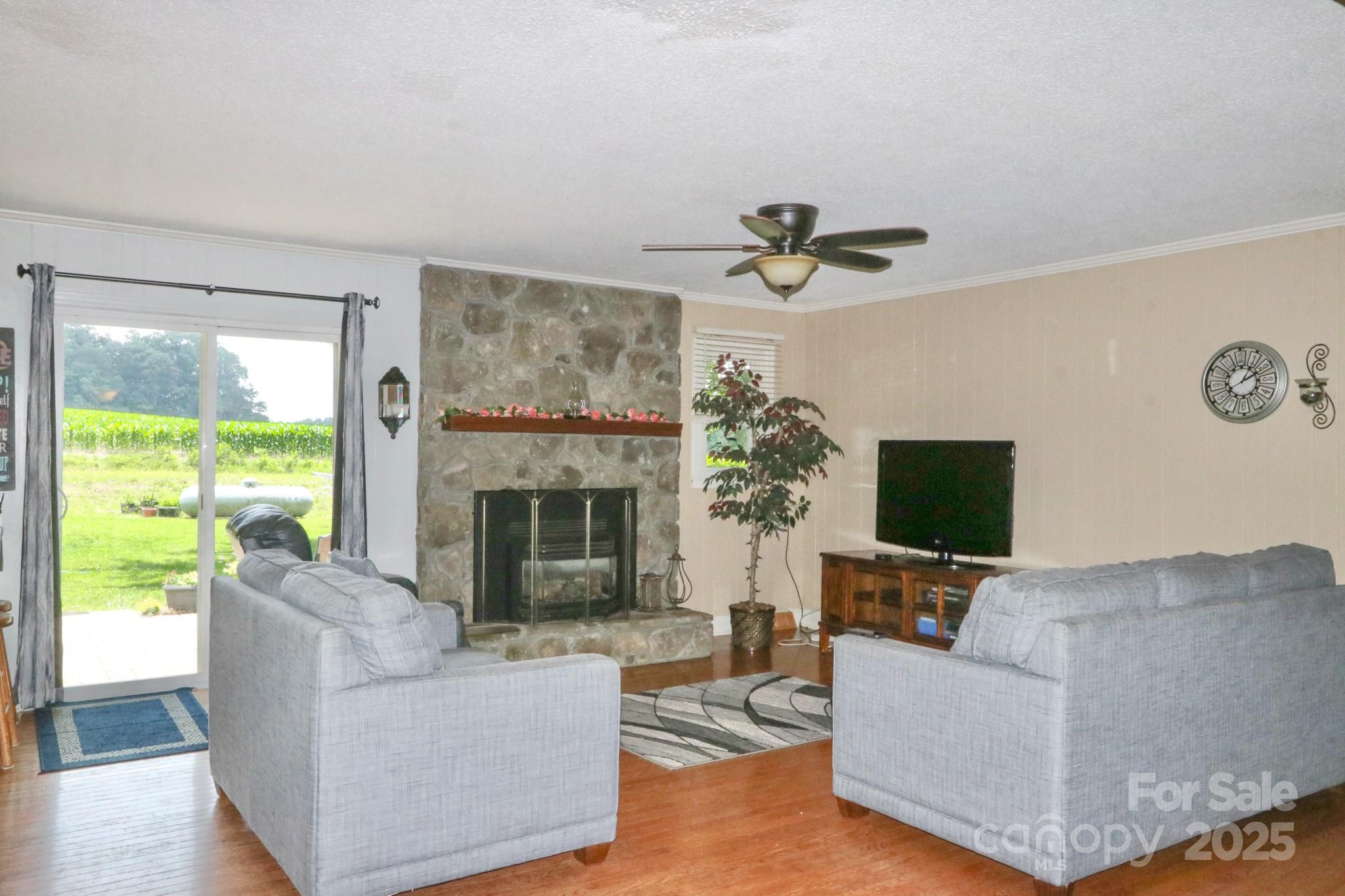 2809 Ralph Road