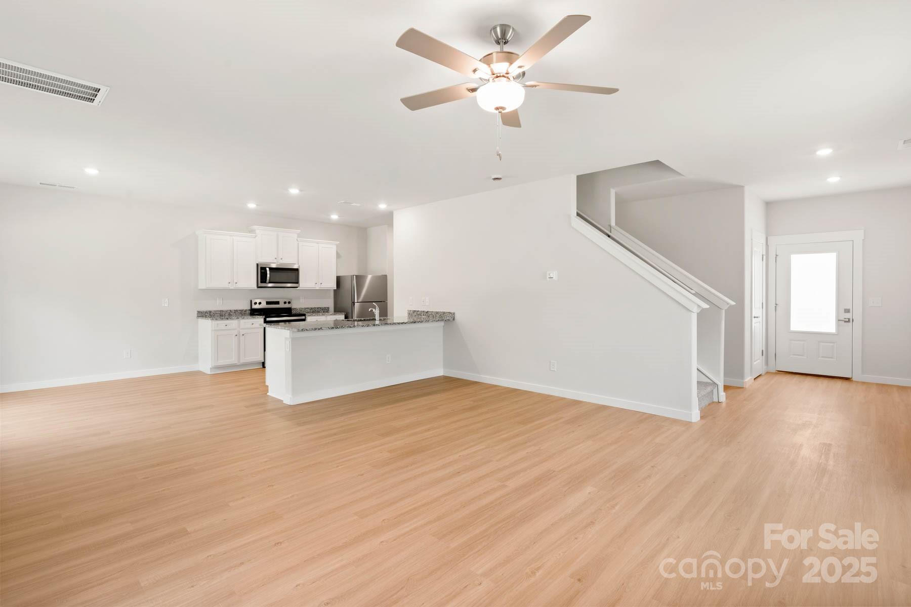 1564 Doran Terrace