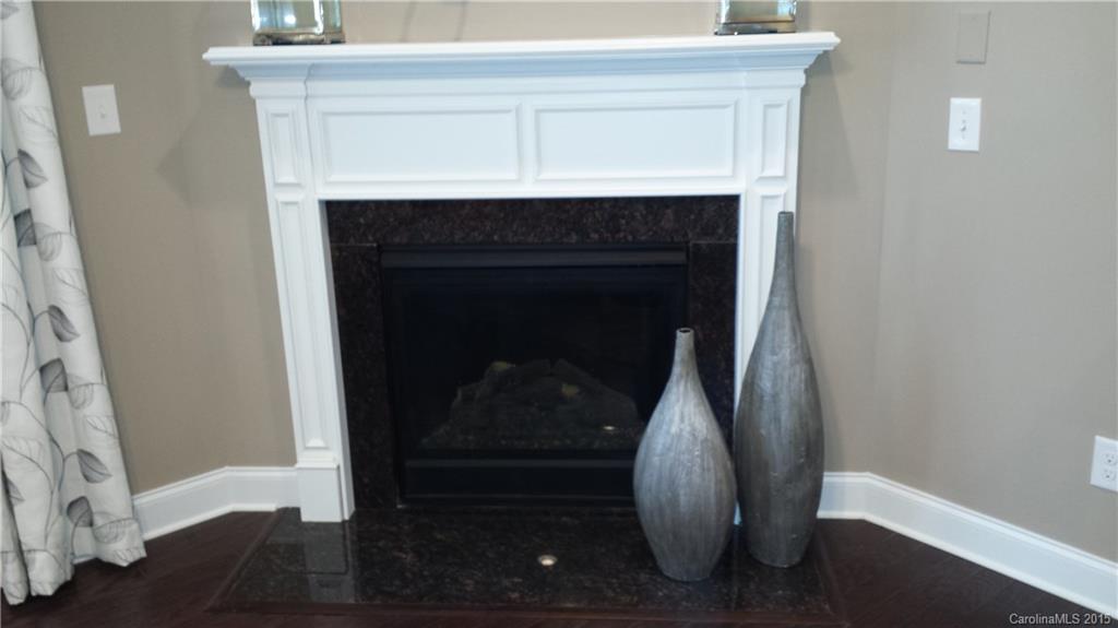 Lake Ridge - Residential