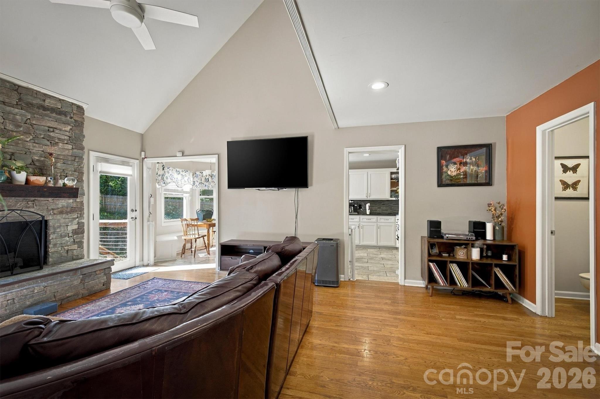 2759 Country Meadows Lane