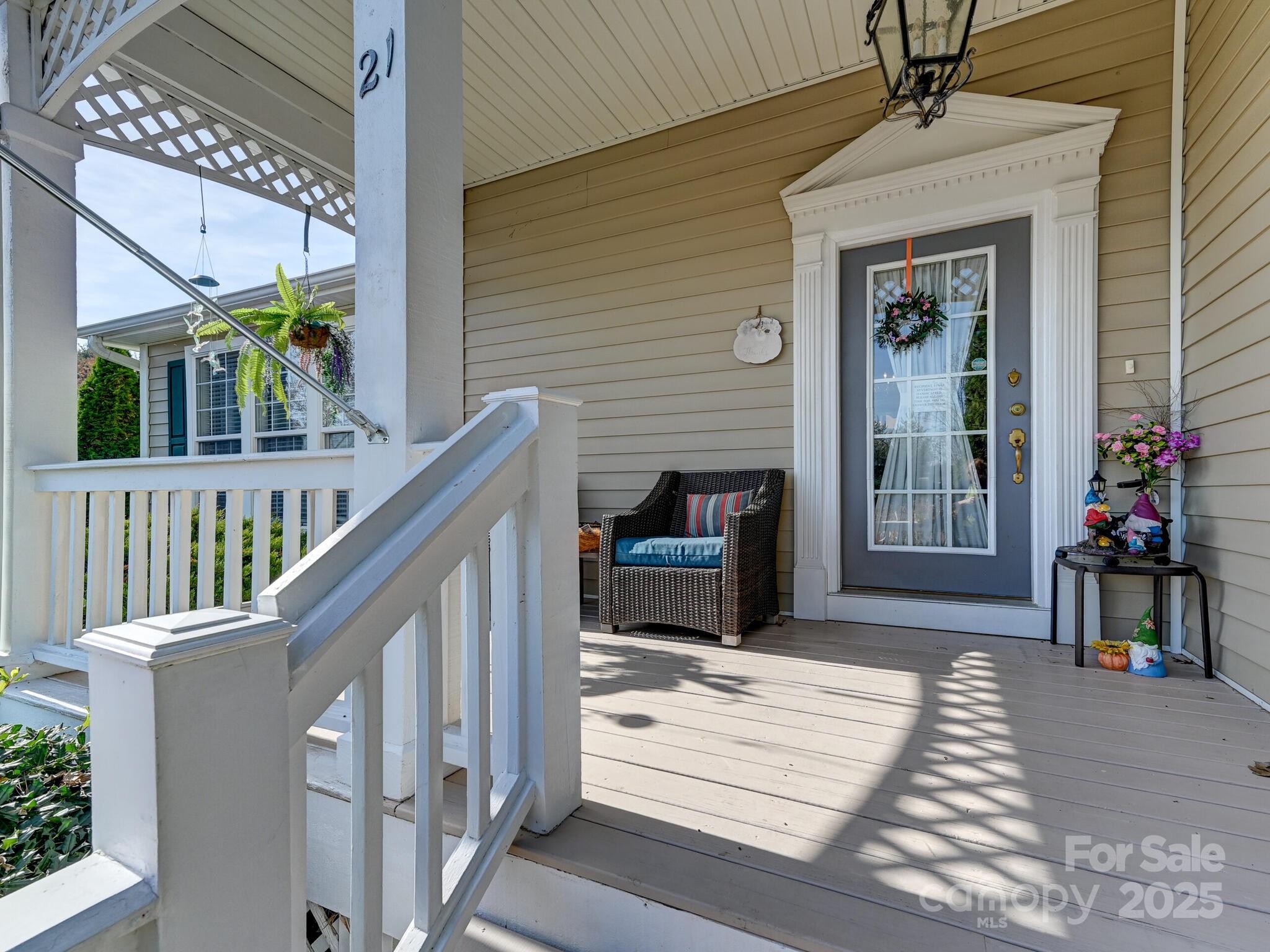 21 Old Applewood Lane