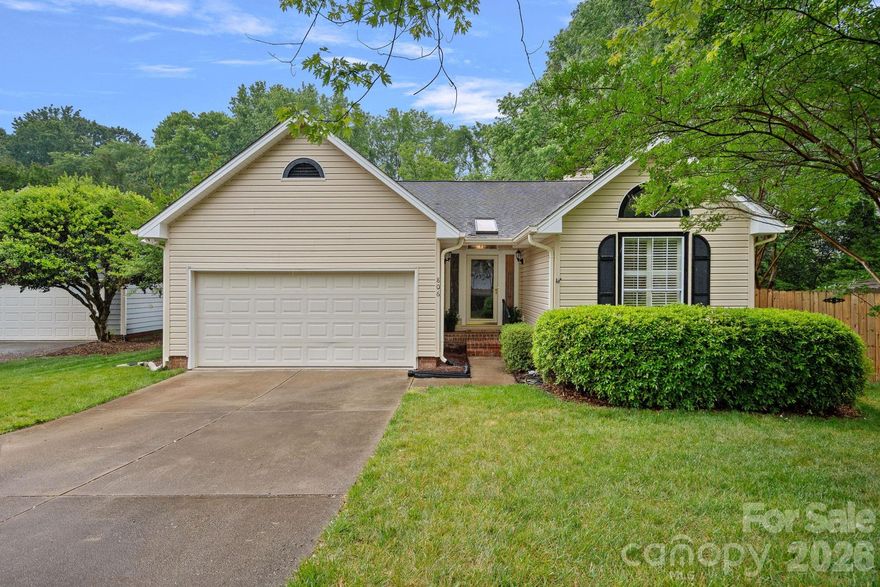 Great move-in ready home in Selwyn Farms. Walk to South End restaurants and Freedom Park; quick commute to Uptown. The one story ranch has 3 bedroom, 2 baths and an attached 2 car garage.  Features an open floor plan, updated primary bath and high ceilings.  The backyard is the star of the show with a screened porch, flat, fenced backyard overlooking the trees. 

Elementary School for 2026-27 will be Park Road.