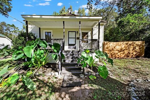 A home in Clover