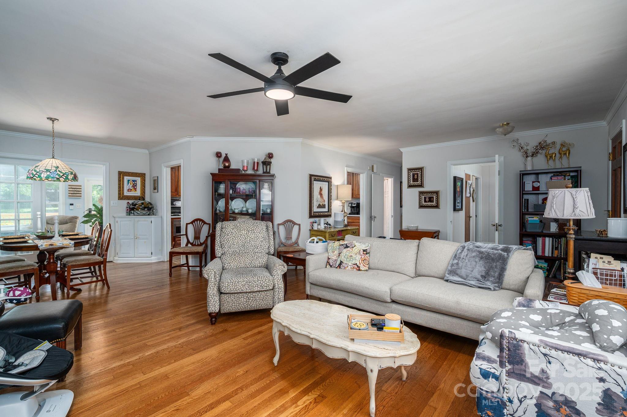 Conover, North Carolina 28613, United States, 3 Bedrooms Bedrooms, ,2 BathroomsBathrooms,Residential,Active,118490