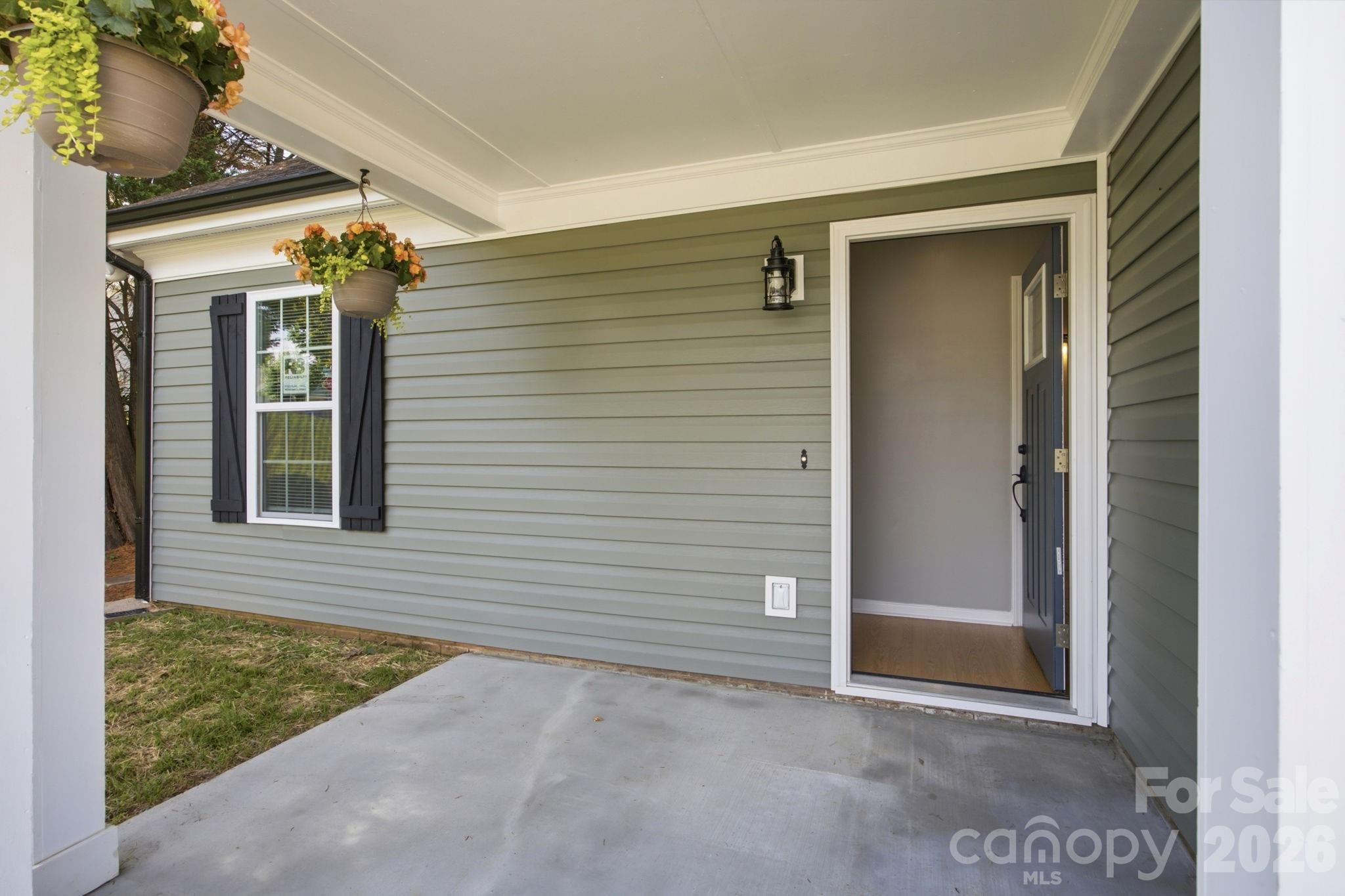 106 Moonflower Court