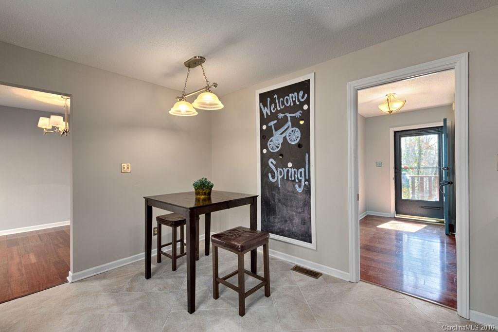 Hickory Hills - Residential