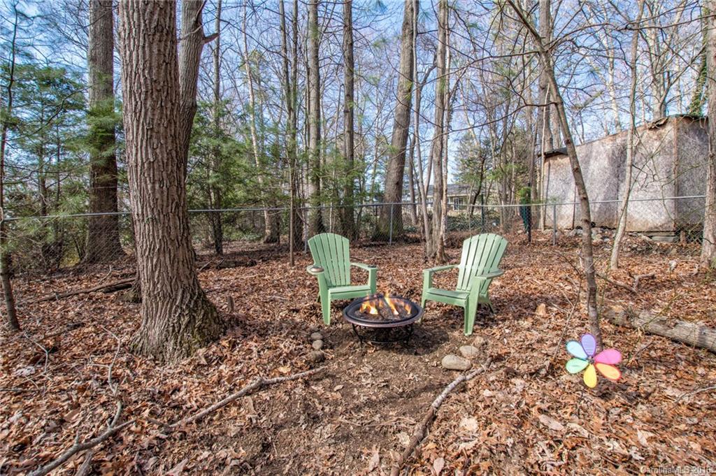 Hickory Hills - Residential