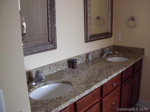 Richards Landing - Residential Lease