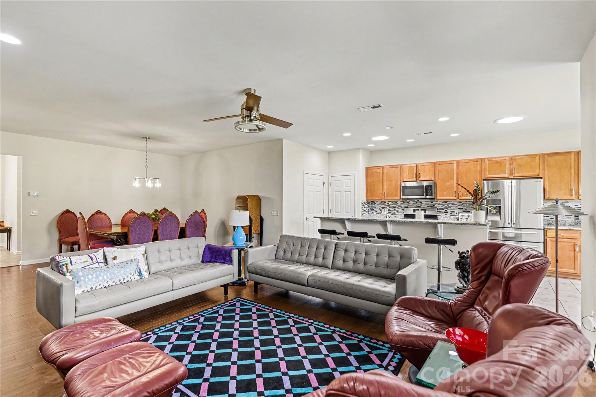 6010 Jack Thomas Drive