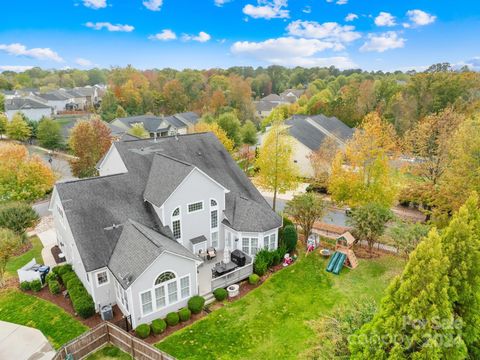 A home in Huntersville