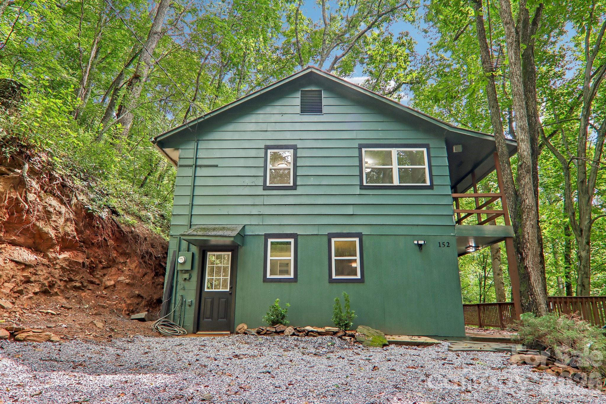 152 Dream Mountain Boulevard