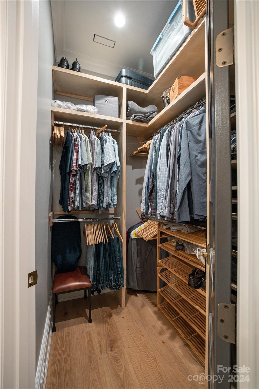 Paradise Harbor - Residential